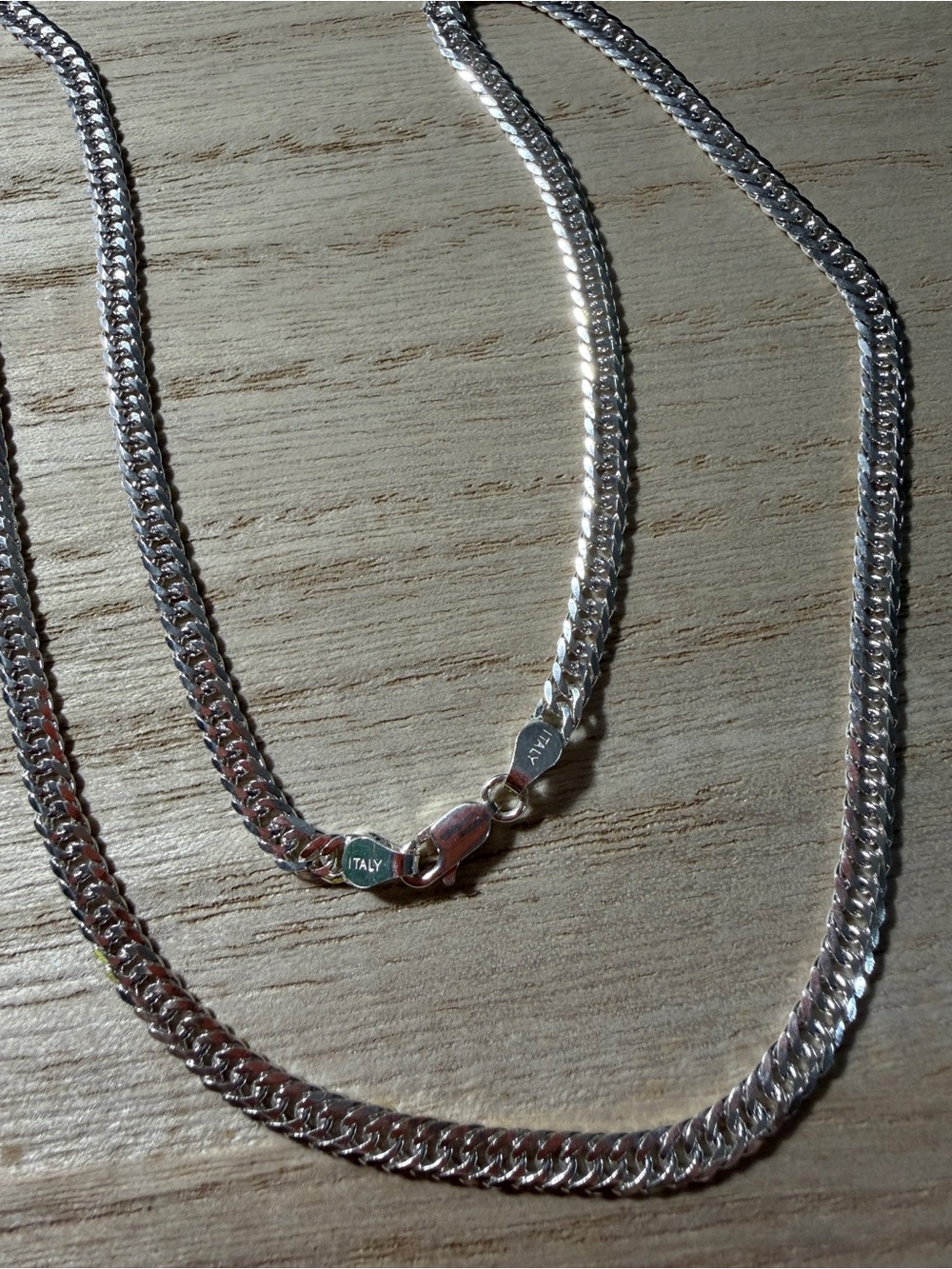 22” chain - Picture 3 of 3